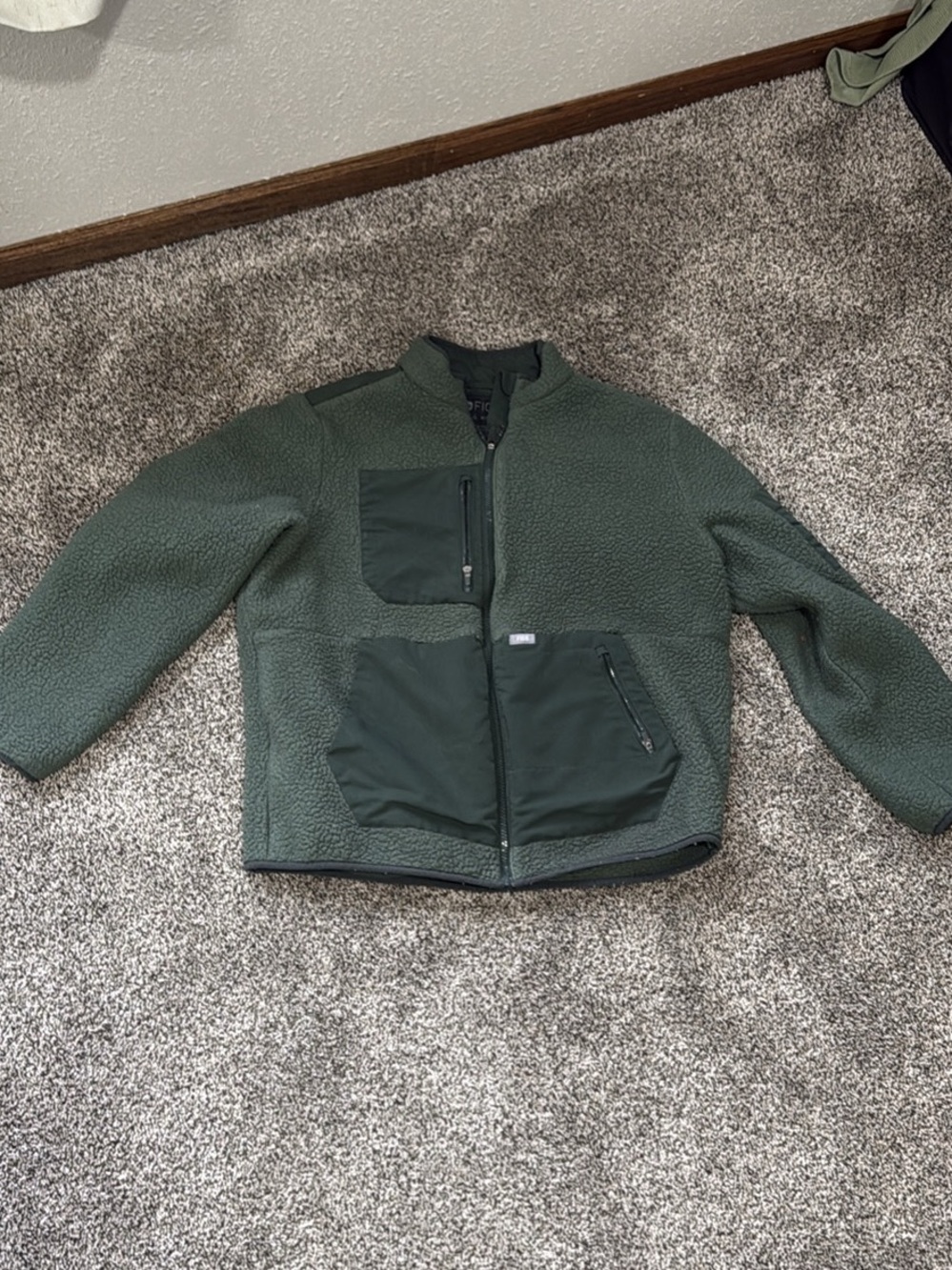 Figs Women's Olive Green Lightweight Sherpa Jacket